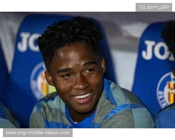 恩德里克租借或成定局，足球世界再次掀起热议